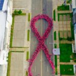 Contra el Cáncer de Mama, Realizan Gran Lazo Humano
