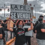 Santiago demanda respuestas ante crisis electoral con realización de concierto