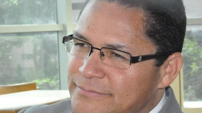 Gedeón Santos: “El PLD que me formó y al que por 40 años me entregué ha dejado de existir“