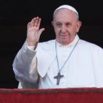 El papa advierte a las empresas que despedir para salvarse no es una solución
