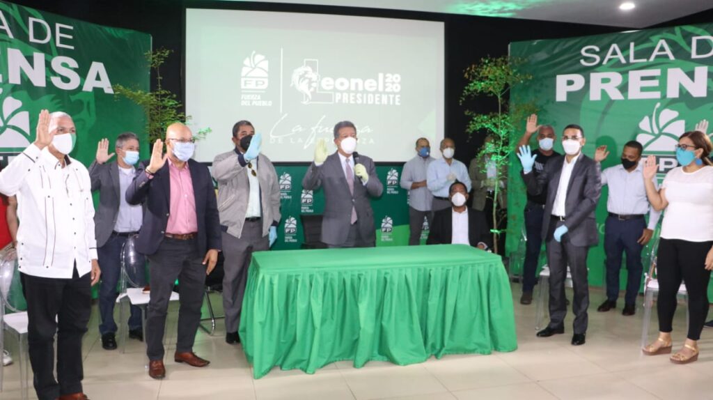 Leonel: gobierno debe concentrarse en resolver problemas y no en maniobrar para perpetuarse en el poder