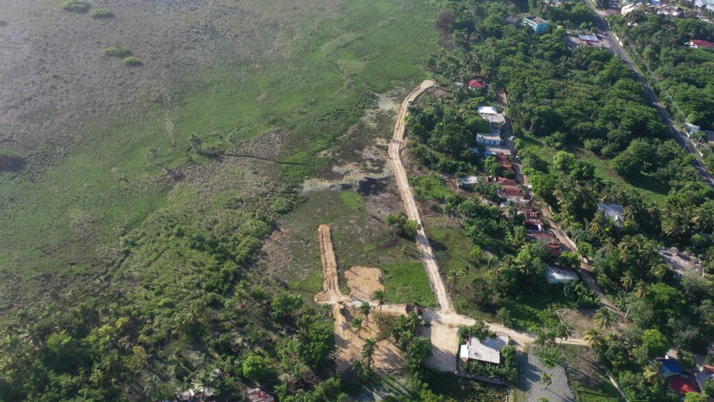 Relleno continuo de la laguna de Cabarete y no aparece el ministerio de medio ambiente