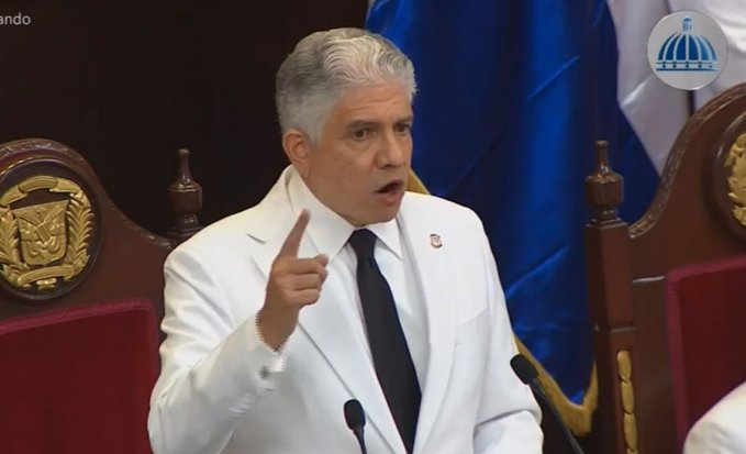 Presidente del Senado, Eduardo Estrella da positivo en coronavirus