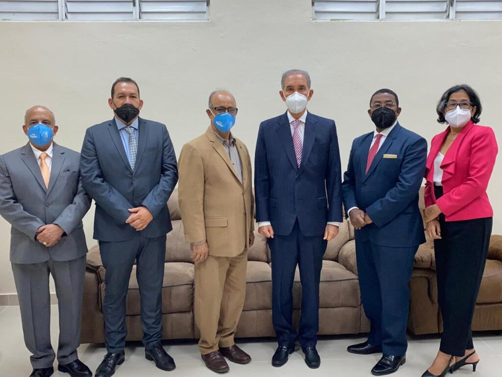 Ministro de Educación Superior, Ciencia y Tecnología Visita la UASD Recinto Santiago