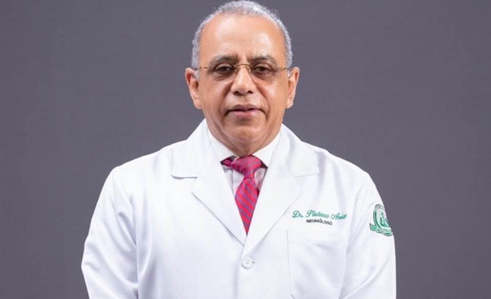 Ministro de Salud Pública da positivo al COVID-19