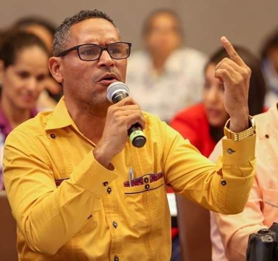 José Manuel Castillo exhibe dos postulaciones a Premio Gardo.