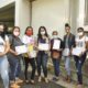 MINERD ENTREGA DISPOSITIVOS ELECTRÓNICOS A PADRES DE ESTUDIANTES DE LA SIERRA
