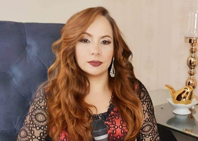 Mujer, igualada a la palabra violencia