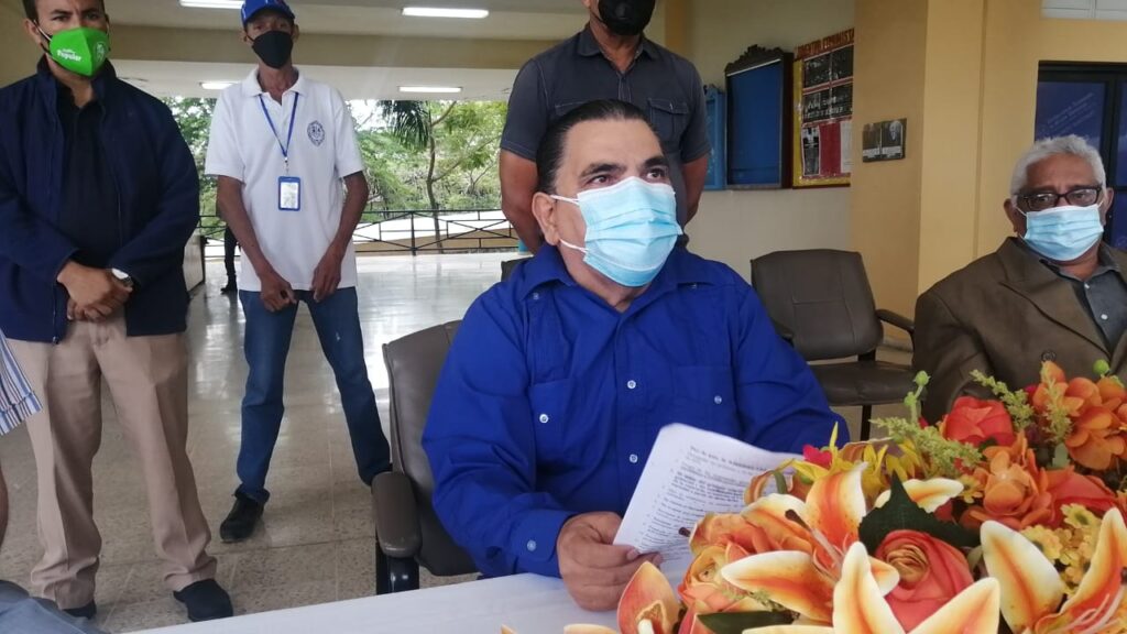 PRESIDENTE ASOPROUASD SANTIAGO LLAMA SEGUIR LUCHA