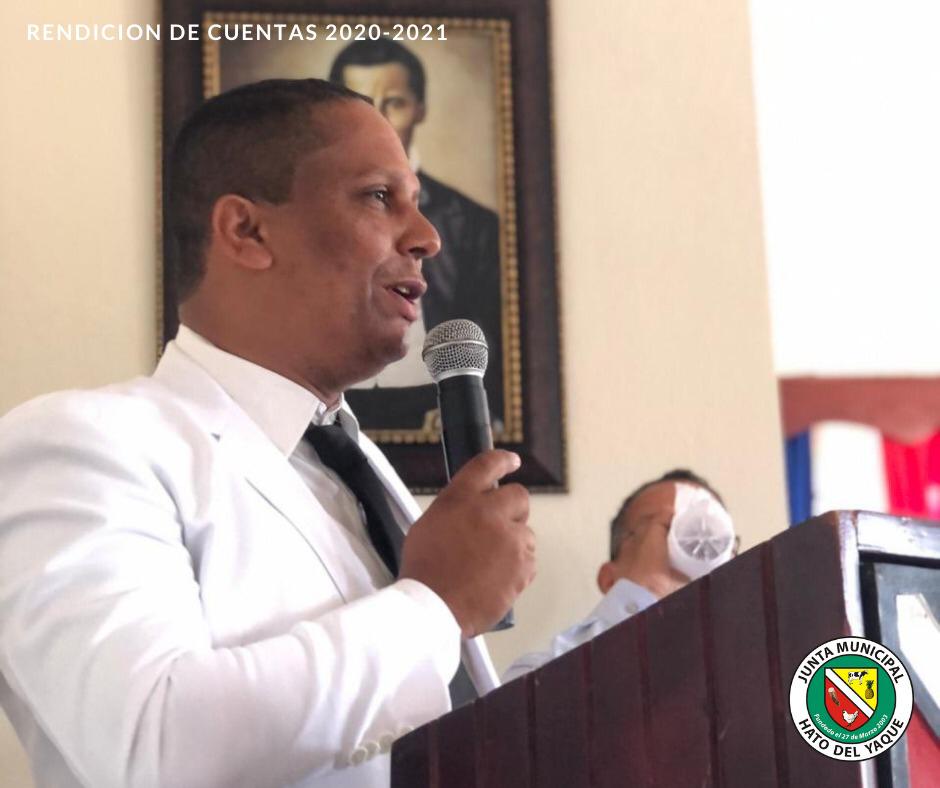 Fermín Noesí, rinde cuentas  en Hato del Yaque, en su primer año, del 2do período.