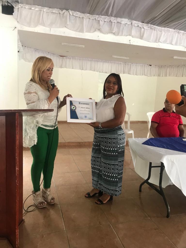 Reconocen a la Periodista Marisela Gutiérrez