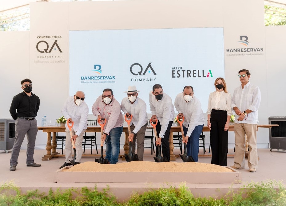 Construuyen edificación de BANRESERVAS en Jarabacoa
