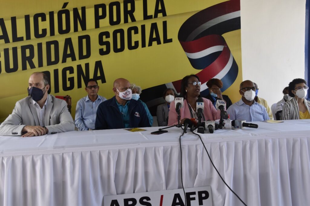 Anuncia creación de Coalición Nacional por una Seguridad Social Digna