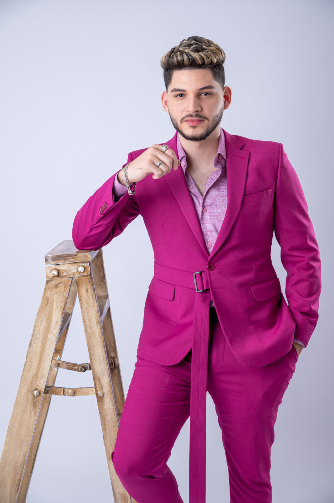 Jayson Guzmán indetenible, lanza dos nuevos temas