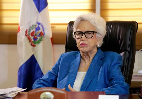 Milagros Ortiz Bosch responde a Ramon Albulquerque