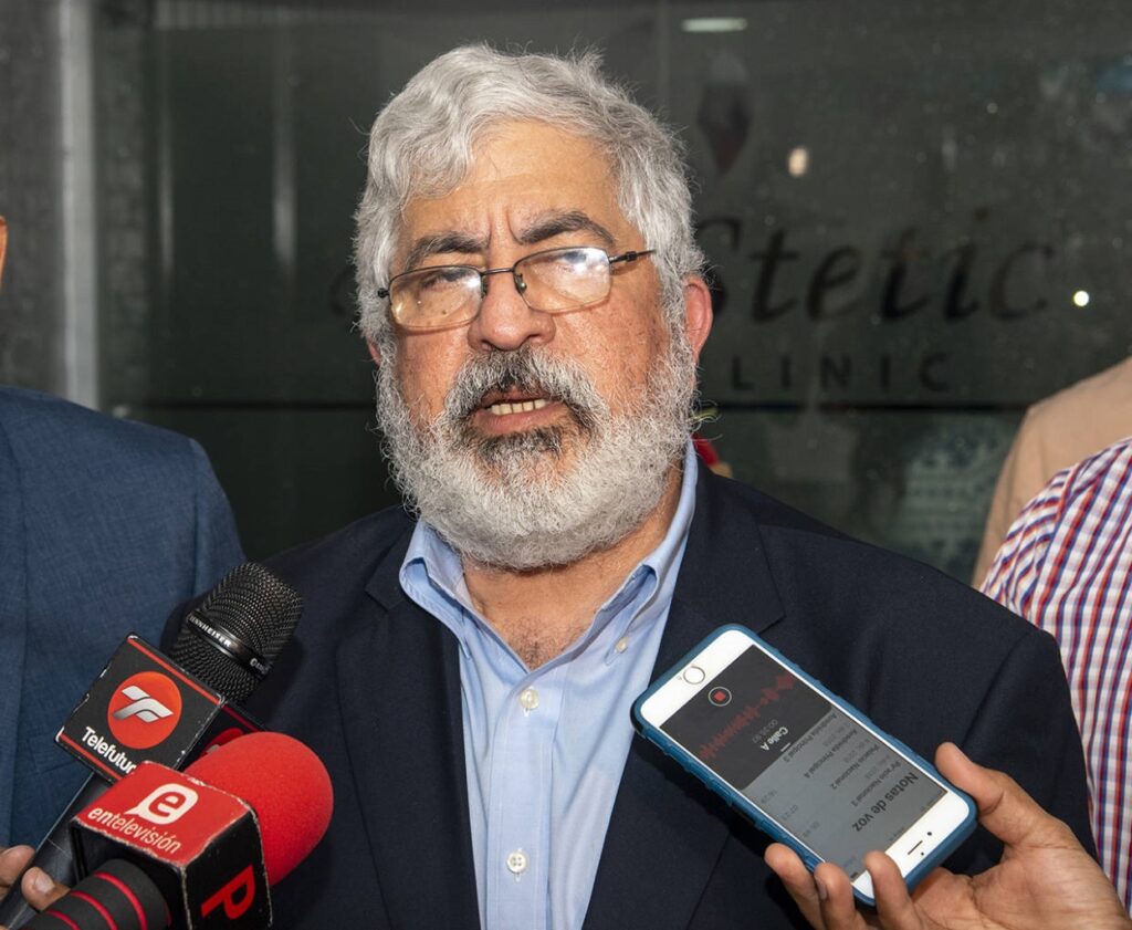 ¿Por qué el coordinador sobre política antitabáquica del MS titubea entregar información?