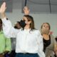 Leonel Fernández juramenta en la Fuerza del Pueblo diputada número 17 Ivannia Rivera