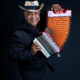 Francisco Ulloa celebra 50 aniversario con gira EU