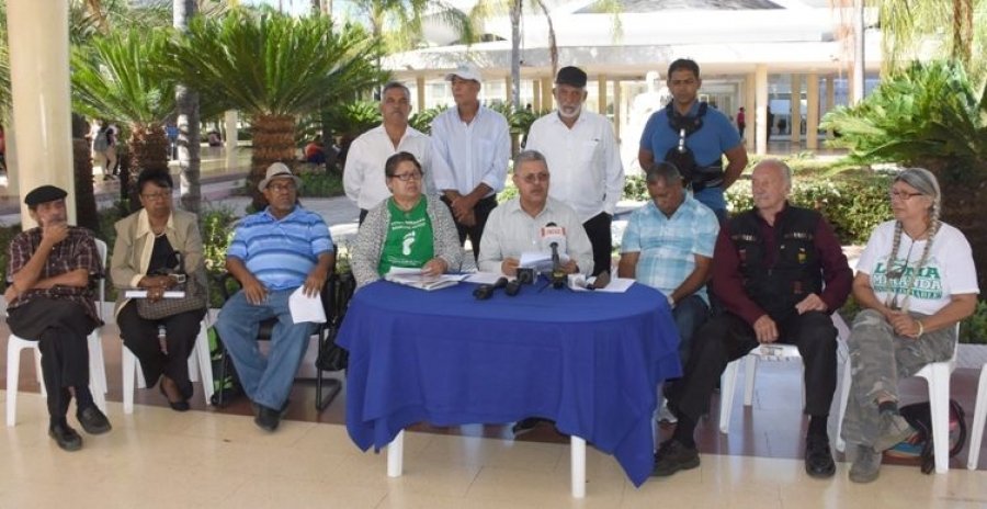 LICITACIÓN PARA “ESTUDIO” SOBRE PRESA DE COLA ANUNCIADA POR MINISTERIO DE ENERGÍA Y MINAS Viola la Ley 64-2000