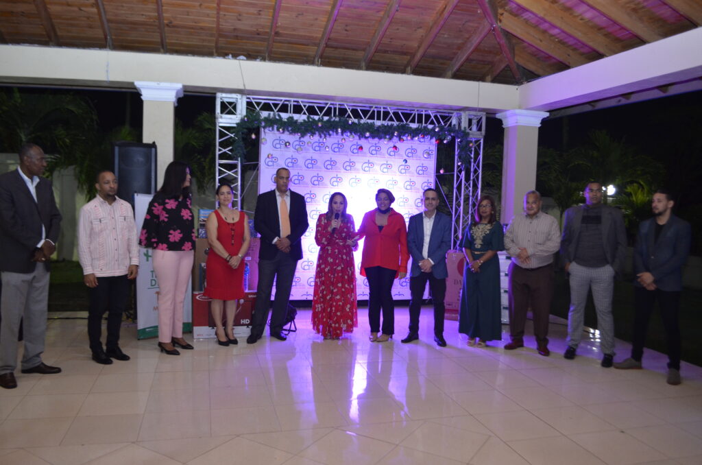 CDP Santiago celebra tradicional cena de Navidad