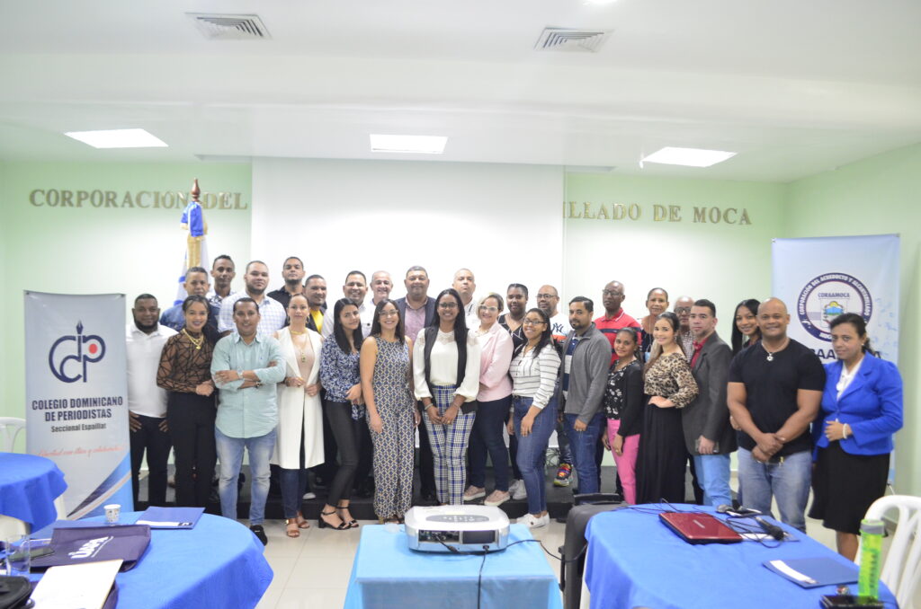 Colegio Dominicano de Periodistas en Espaillat imparte «Taller de Periodismo Digital» en coordinación con la UAPA