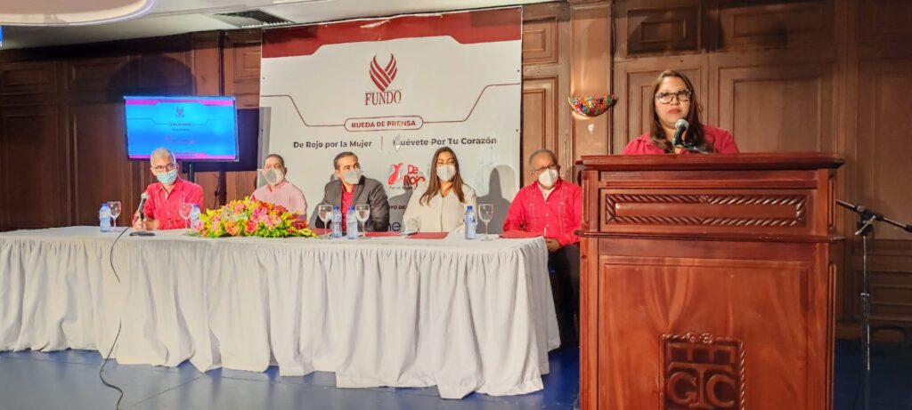 Anuncian evento “De Rojo por la Mujer 2022”