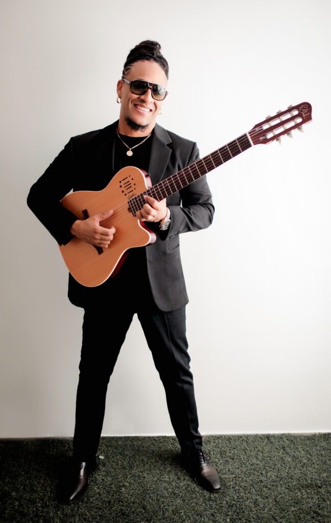 Krisspy está número uno con su bachata “Todavía”