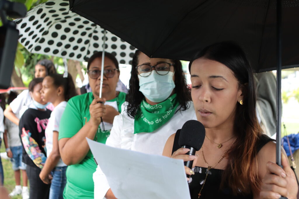 Las mujeres siguen padeciendo desigualdad social, económica y política