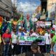 Marchan en Santiago en contra de las presas y por el derecho agua.