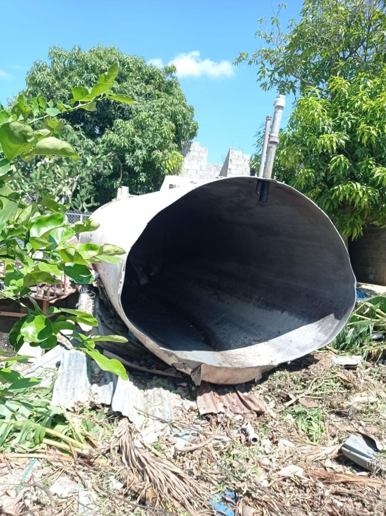 Explota tanque de químicos en la Fábrica de detergentes F&T en Canabacoa, Provincia Santiago.