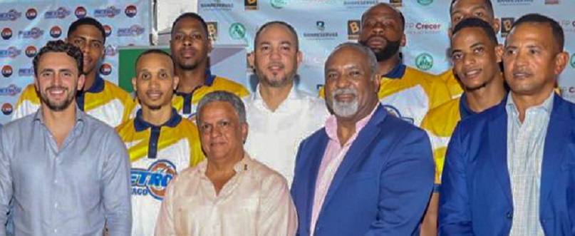 Director provincial de Deportes felicita Metros y agradece mejoras en Gran Arena del Cibao
