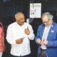 Llaman comunidades acudir a centro de vacunación instalado en la UNEV