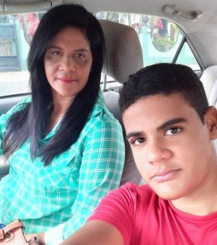 CDP Santiago lamenta la muerte del hijo de la periodista y compositora Miriam Cruz García