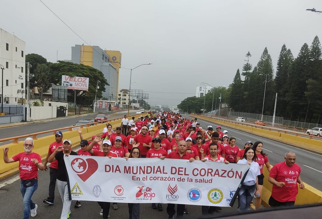 Celebran en Santiago Día Mundial del Corazón con “Camina y Corre 5k”