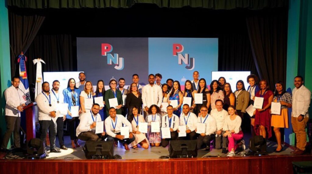 Premian finalistas del Premio Nacional de la Juventud 2023 de las provincias Santiago, Espaillat y Puerto Plata