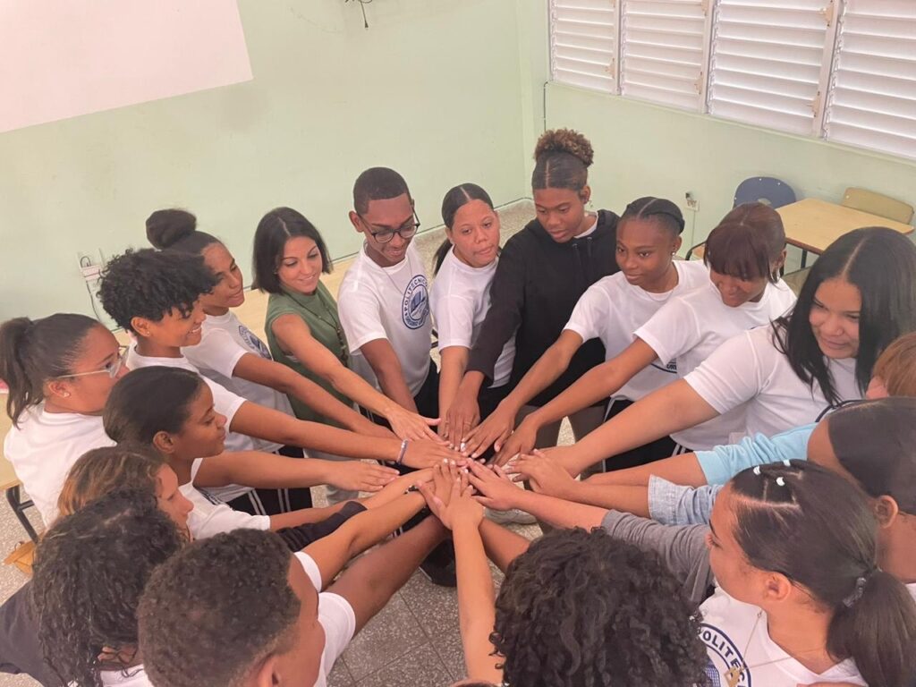 Clúster Turístico Puerto Plata inicia primera fase de introducción a la cultura turística con estudiantes