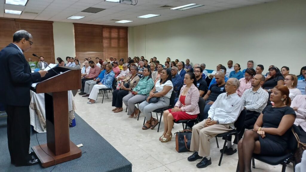 Juan Arias Director general del recinto UASD Santiago presentó rendición de cuentas primer año de gestión