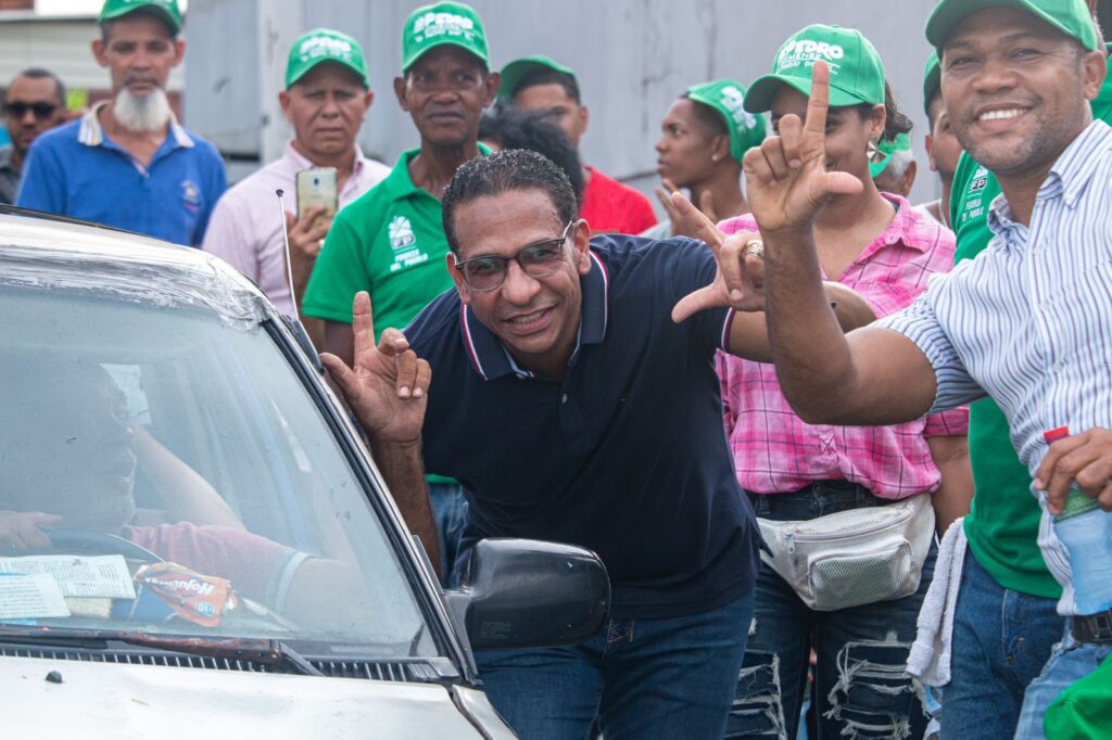 Pedro Jiménez afirma que apagones, dengue e inseguridad trastornan la vida de los munícipes circunscripción 2 del Distrito Nacional