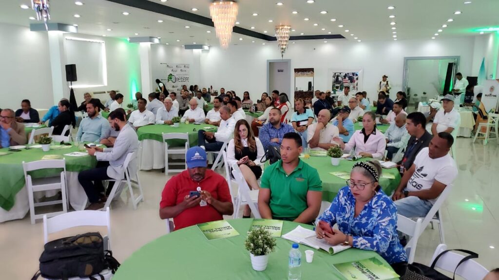 Expertos del sector agua potable y saneamiento participan en Congreso Ambiental 2023: Balance Hídrico y Tecnologías Adaptativas organizado por PEDEPE