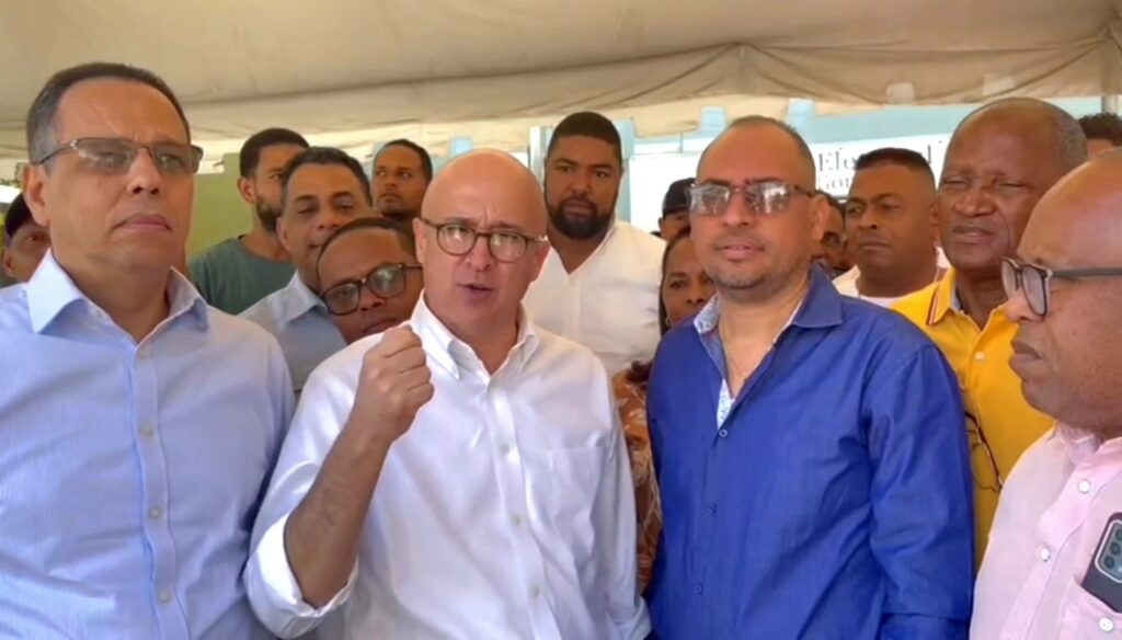 Junta Electoral de Villa González ratifica el triunfo de José Leocadio Rodríguez, candidato del PLD en el distrito municipal El Limón.