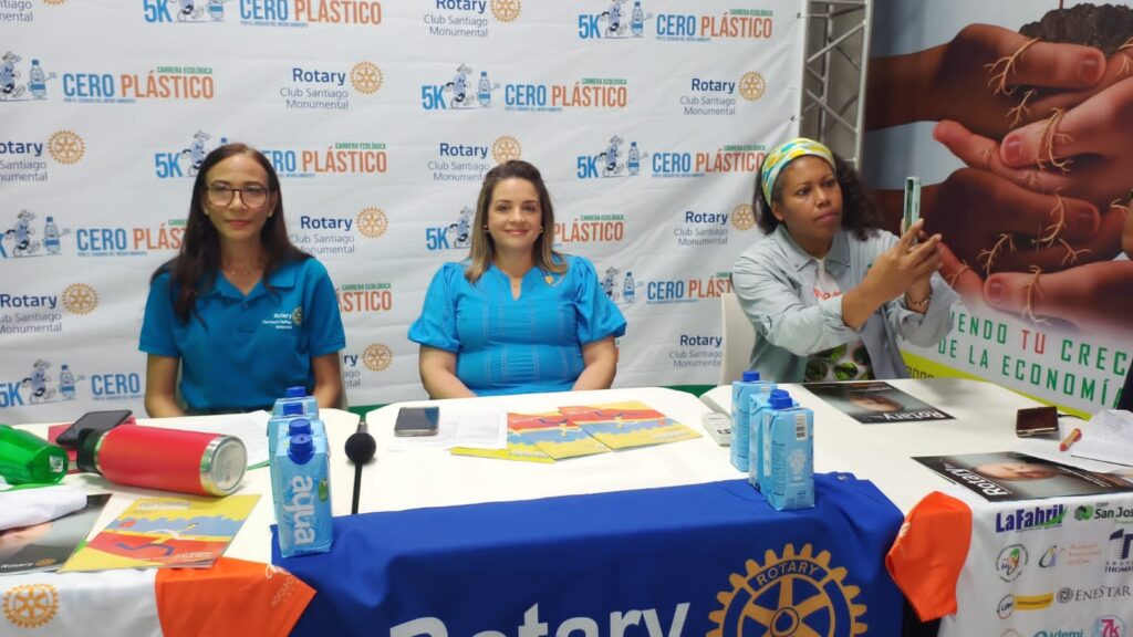 Rotary Club Santiago Monumental Organiza Carrera Ecológica Cero Plástico, por el Cuidado del Medio Ambiente.