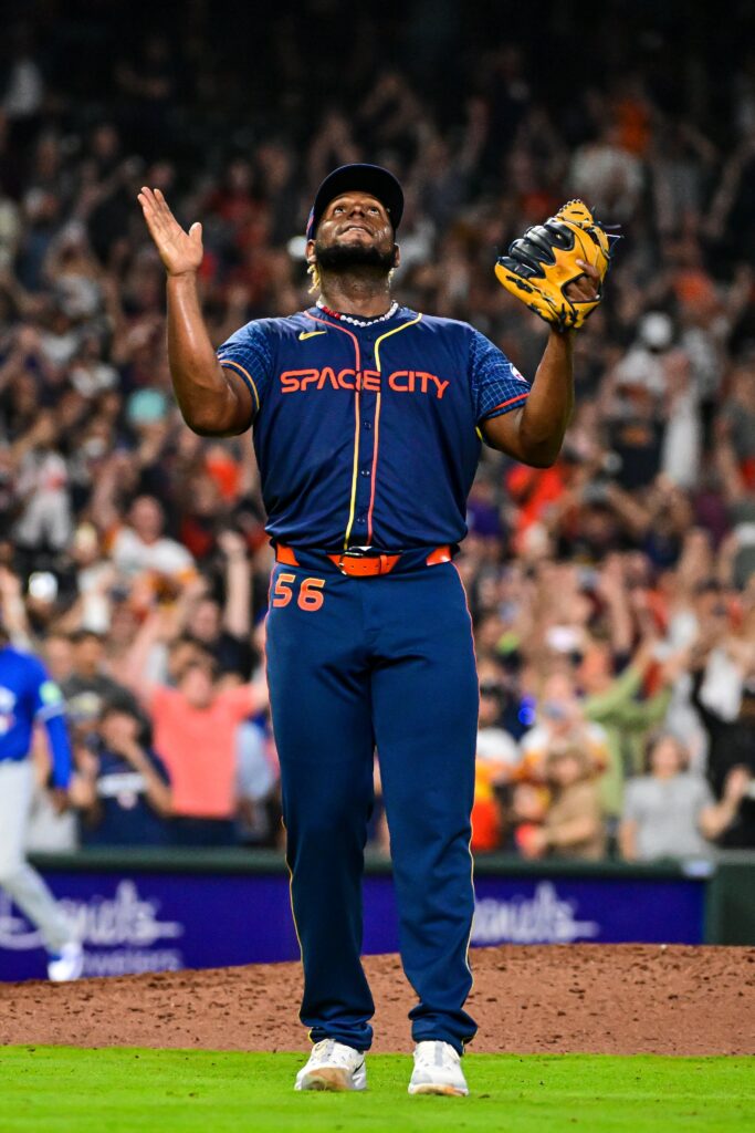 Dominicano Ronel Blanco lanza no-hitter por los Astros