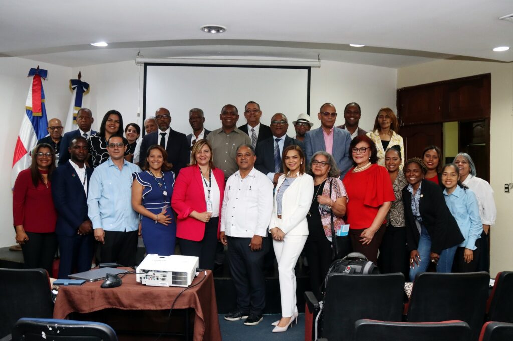 Periodistas reciben capacitación de Google a través de su representante en RD
