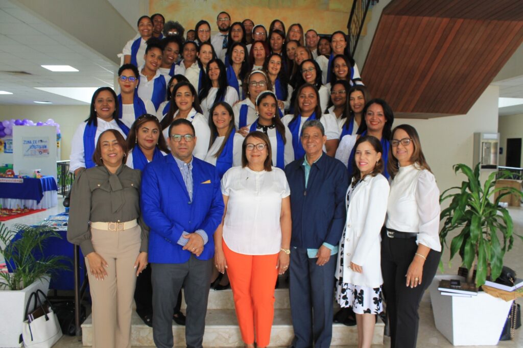 Concluye Maestría en Procesos Pedagógicos y Gestión de la Educación Infantil en la UASD Recinto Santiago con el patrocinio de INAFOCAM.