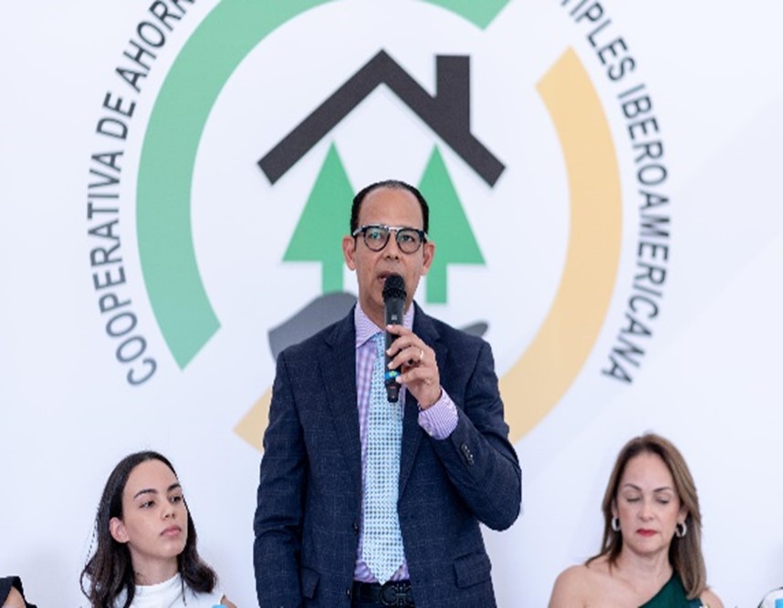 Nace en Santiago COOPIBERICA, Cooperativa de Ahorros, Créditos y Servicios Múltiples Iberoamericana inc.