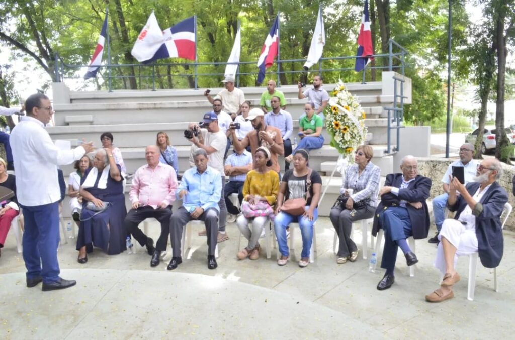 Rinden homenaje a los combatientes del 14 y 20 de Junio