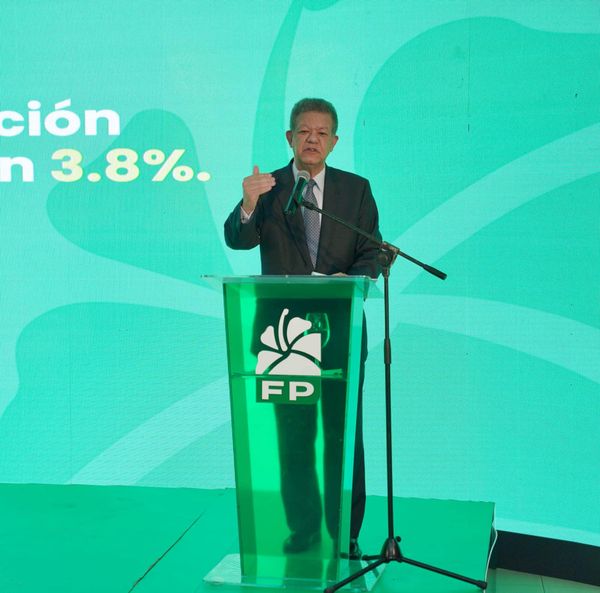 Leonel Fernández desmonta cifras de crecimiento económico presentadas por Abinader