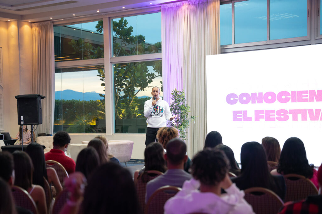 Rumbo al Festival para Creadores de Contenido