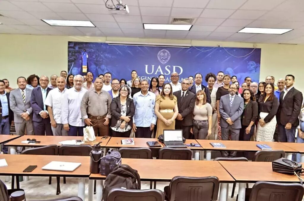 UASD Recinto Santiago Inaugura Maestría en Derecho Inmobiliario