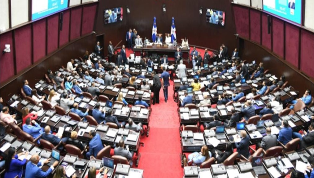Diputados aprueban préstamo de US$625 millones